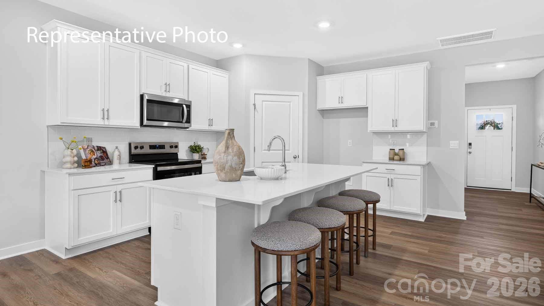 3613 Honey Locust LN, Gastonia, NC 28056