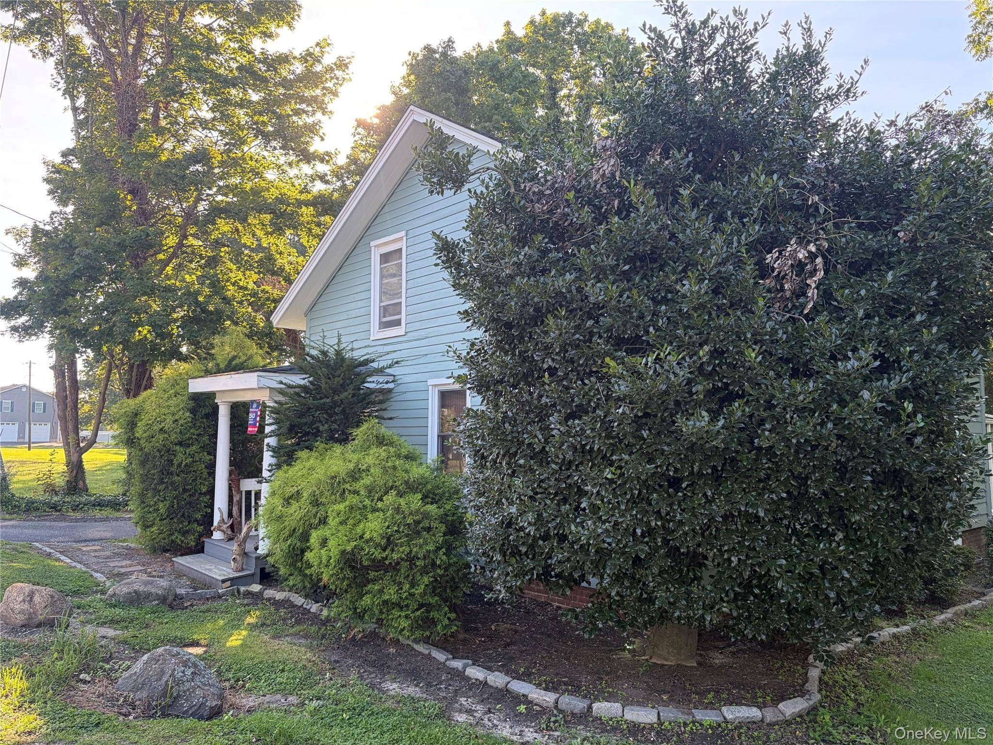 549 Main RD #B, Aquebogue, NY 11901