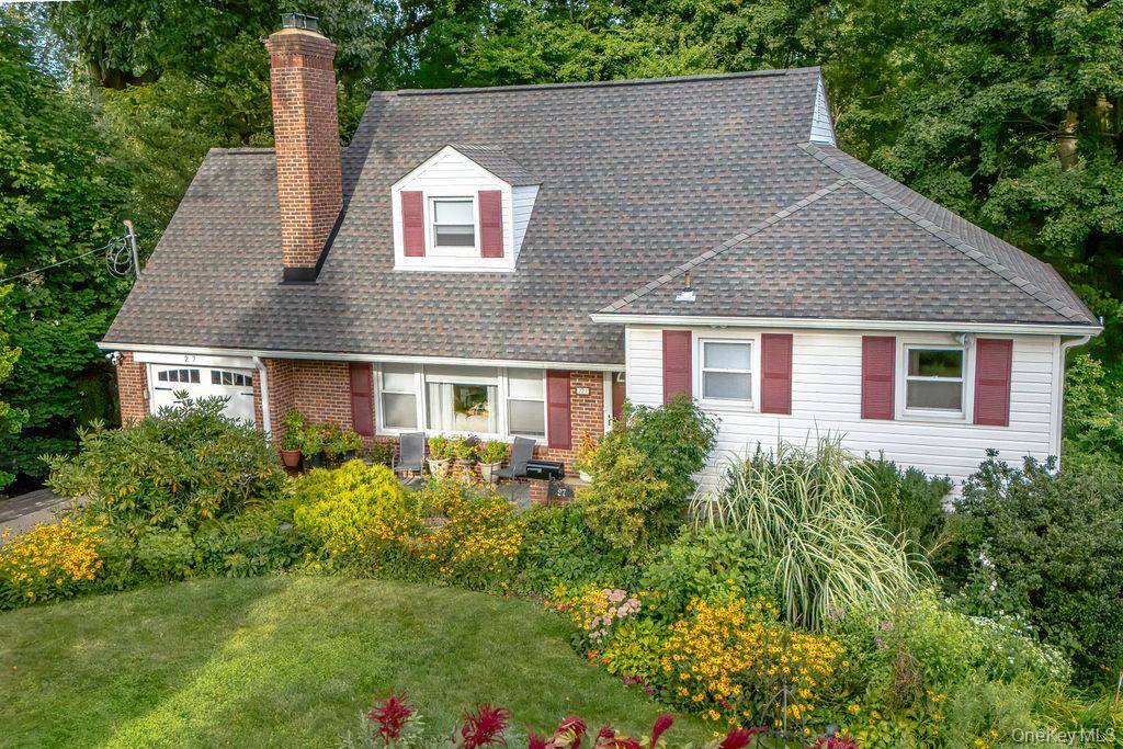 27 Anpell DR, Scarsdale, NY 10583