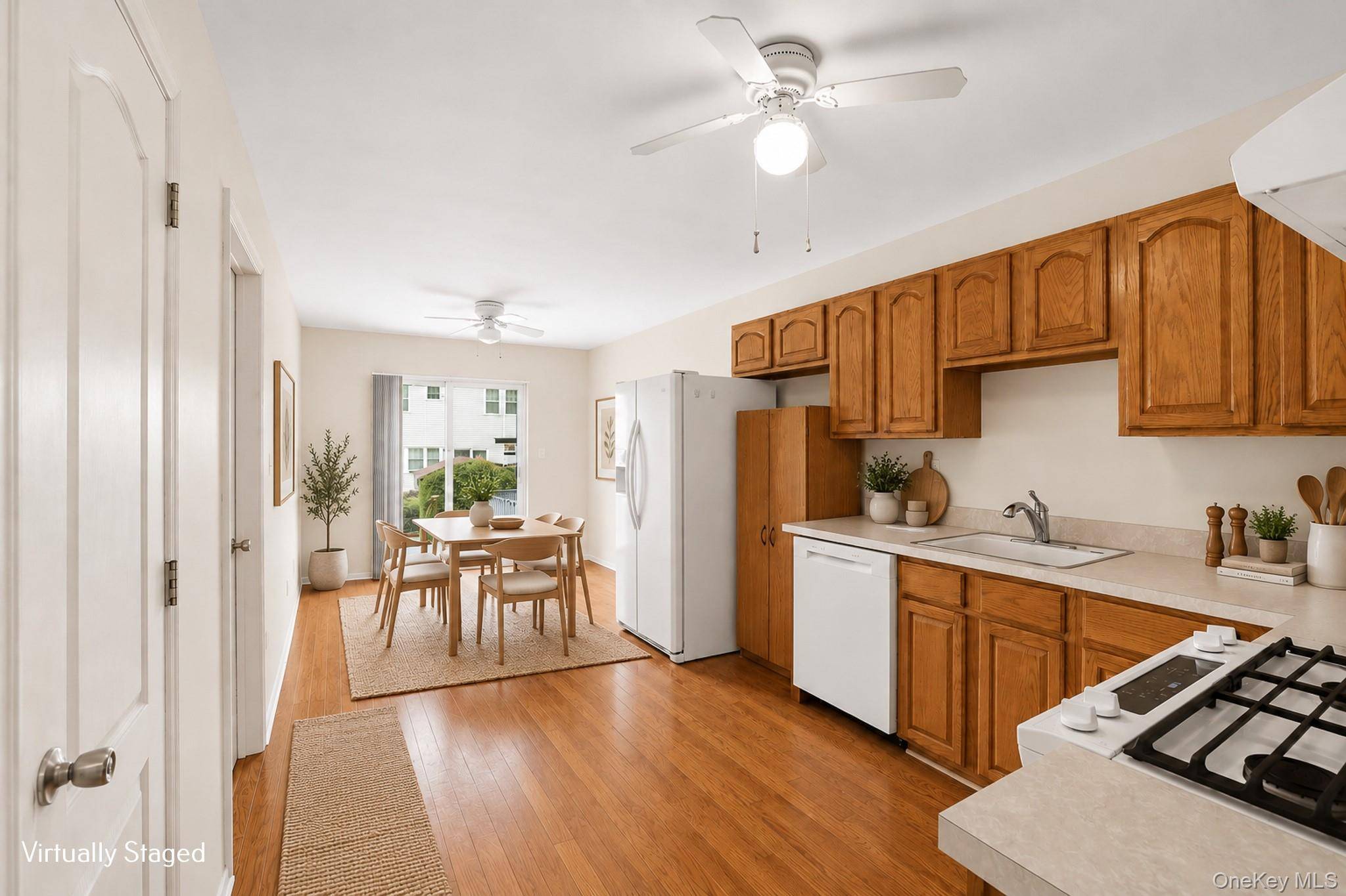 78 Confederation PL, Staten Island, NY 10303