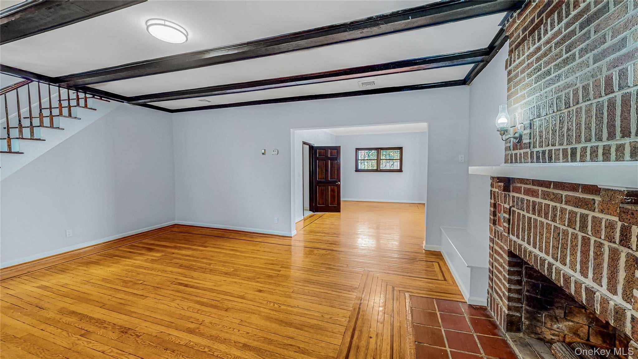 20-62 49th ST, Astoria, NY 11105