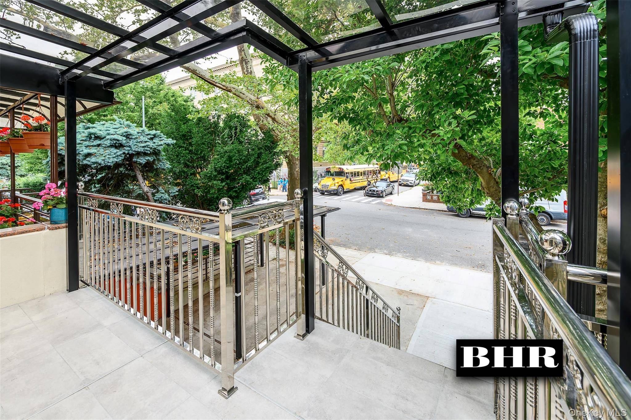 2636 E 7th ST, Brooklyn, NY 11235