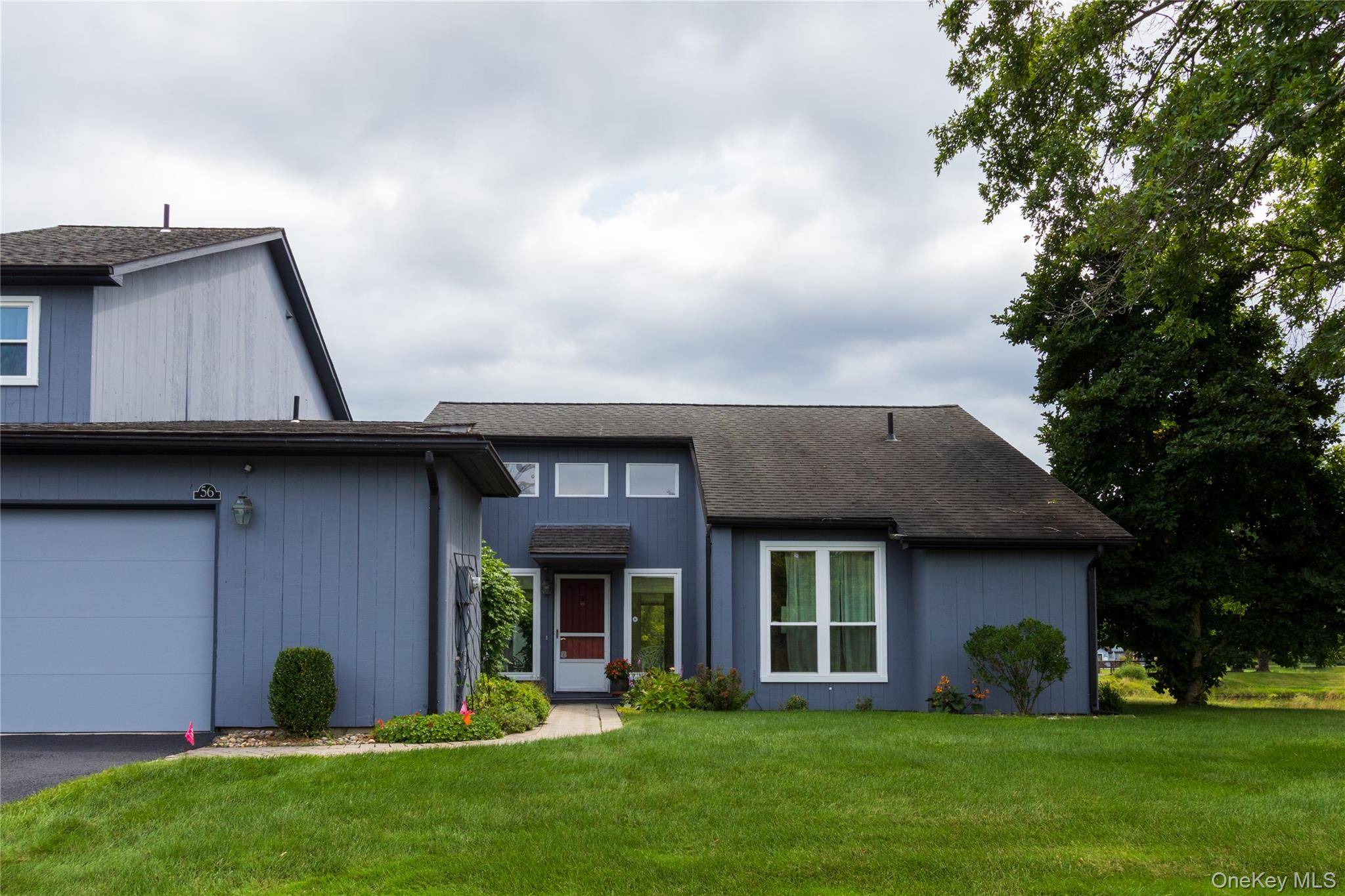 56 Pond DR, Rhinebeck, NY 12572