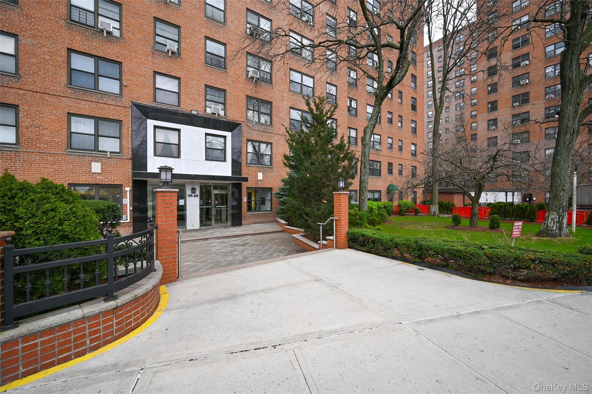99-60 63rd RD #5Z, Rego Park, NY 11374