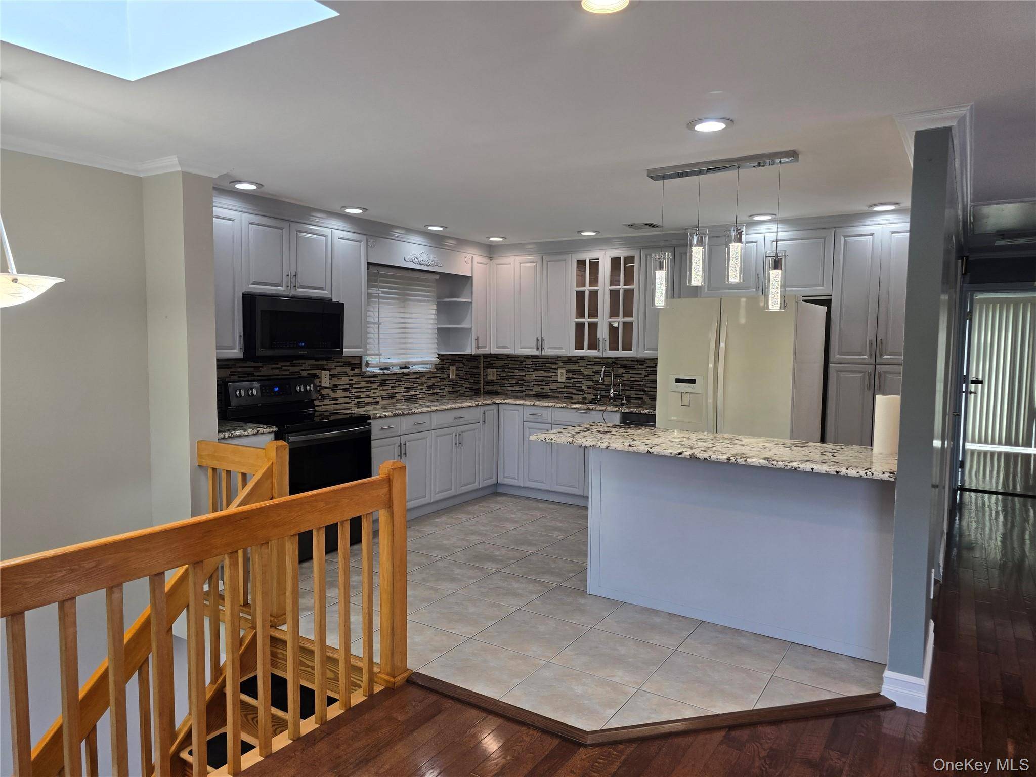 2444 Motor Pkwy, Ronkonkoma, NY 11779