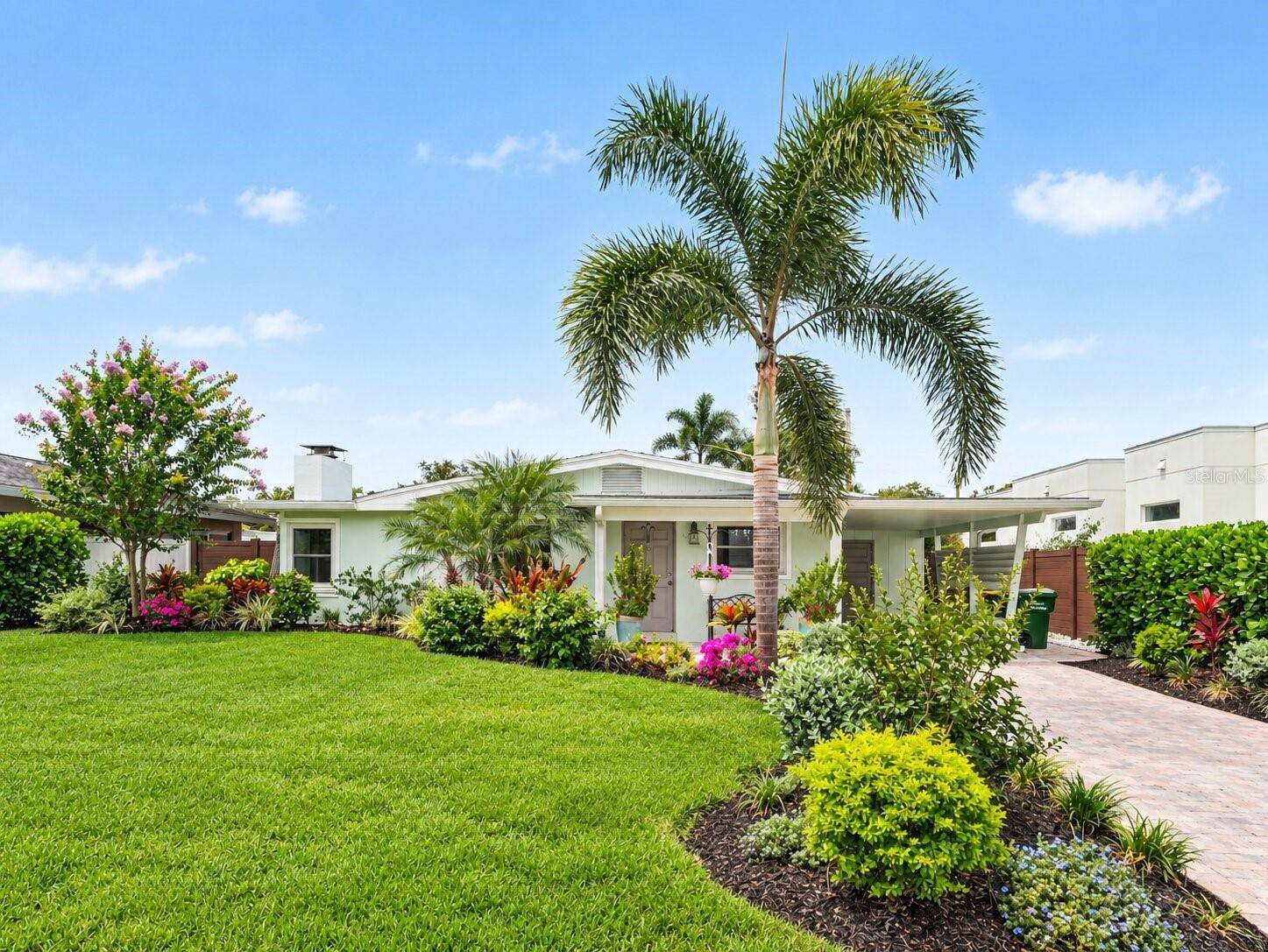 2344 TEMPLE ST, Sarasota, FL 34237