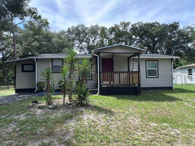 1215 MANOR DR, Leesburg, FL 34748