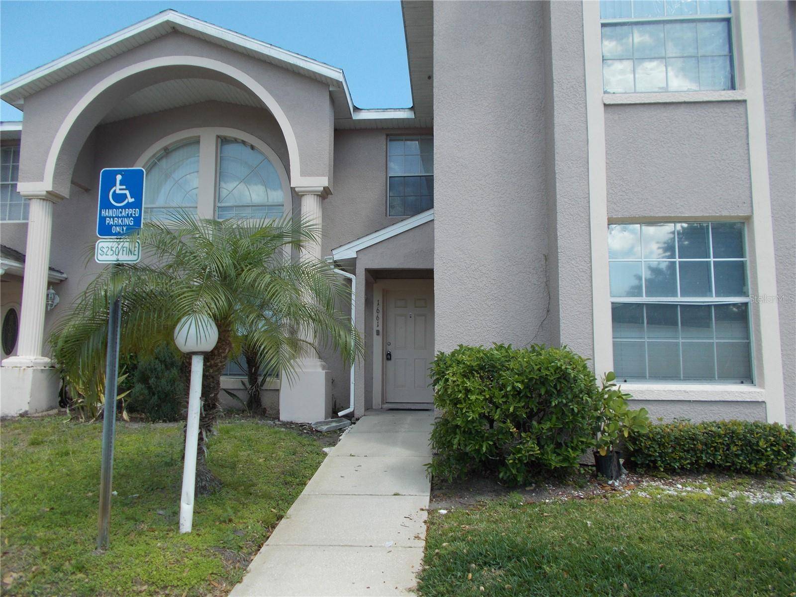 1661 WINDSOR OAK CT, Kissimmee, FL 34744
