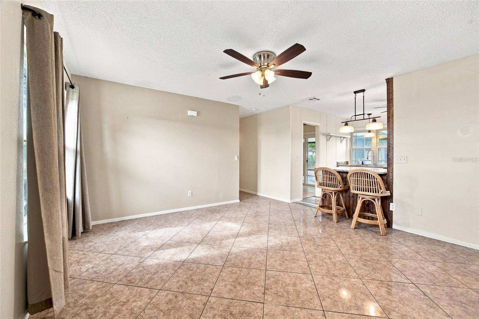 6 HICKORY TRACK WAY, Ocala, FL 34472