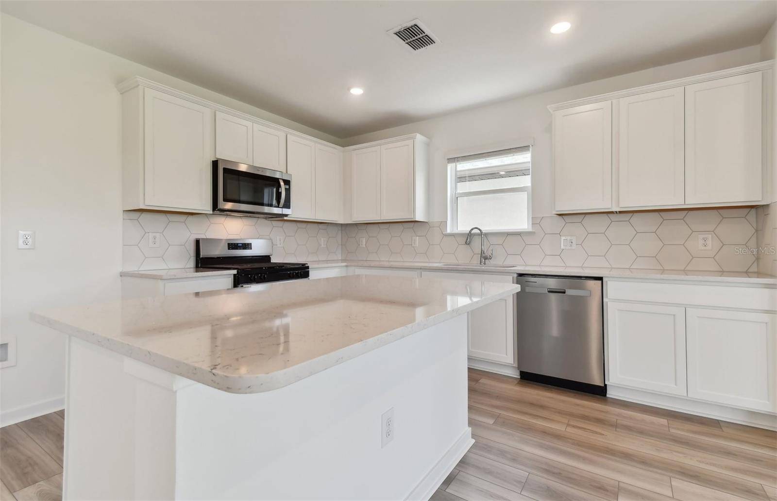 10206 CROSS RIVER TRL, Parrish, FL 34219