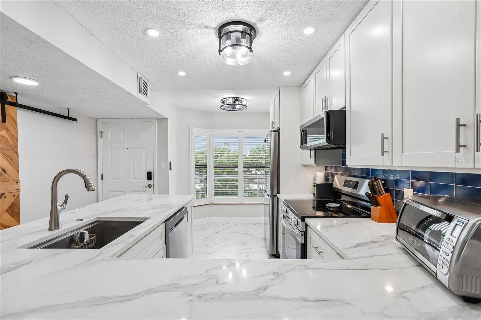 1332 PASADENA AVE S #207, South Pasadena, FL 33707