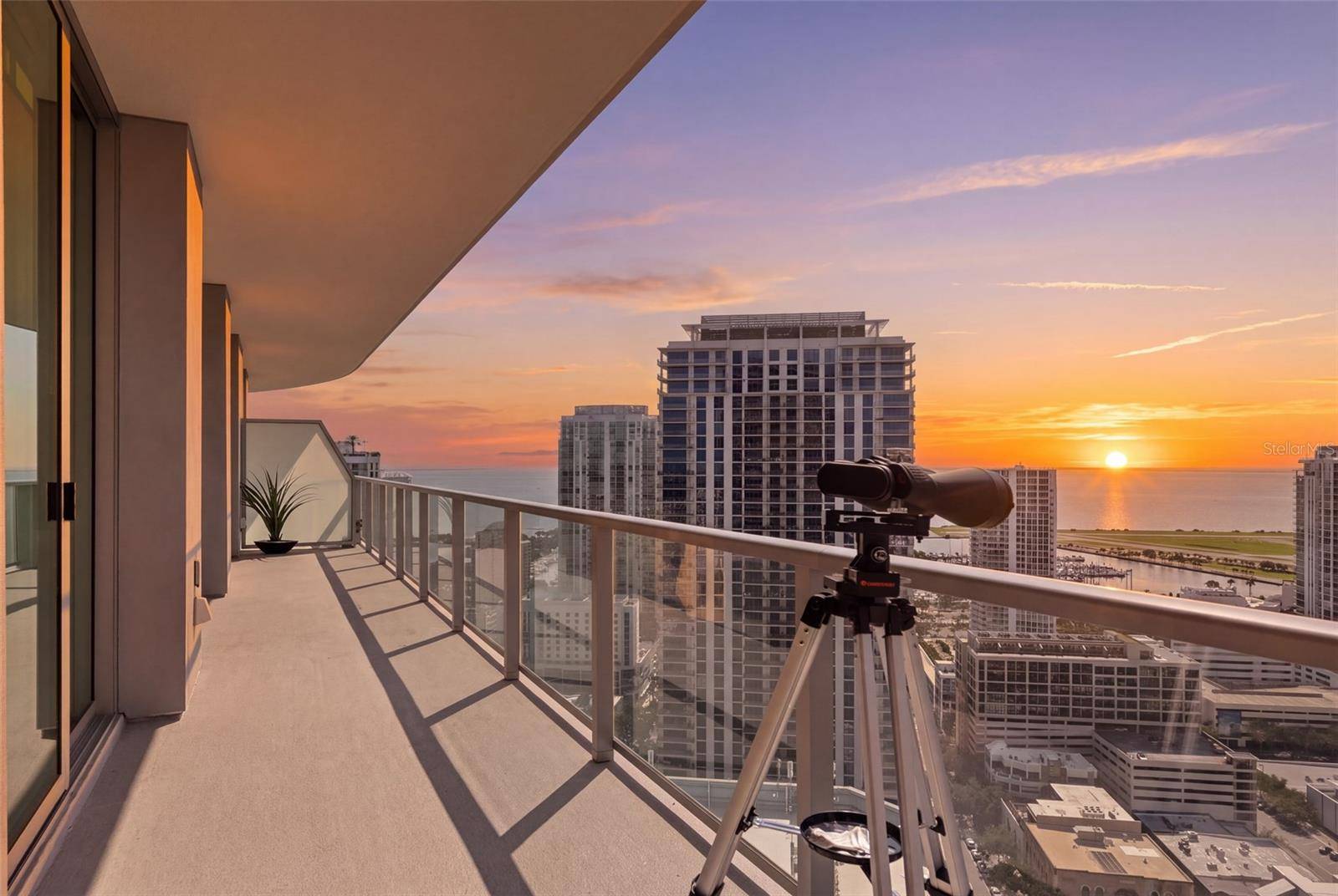 400 CENTRAL AVE #3306, St Petersburg, FL 33701