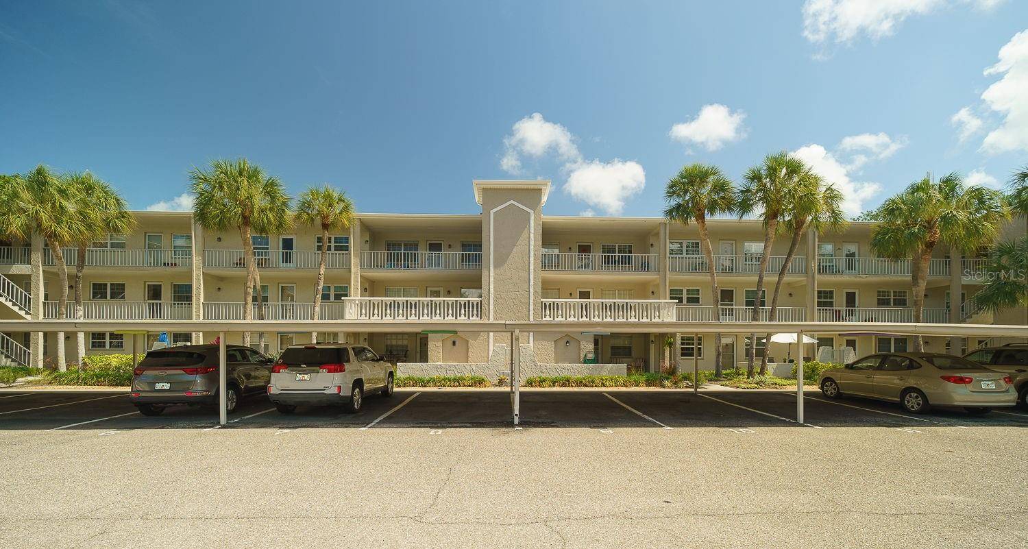 940 VIRGINIA ST #103, Dunedin, FL 34698