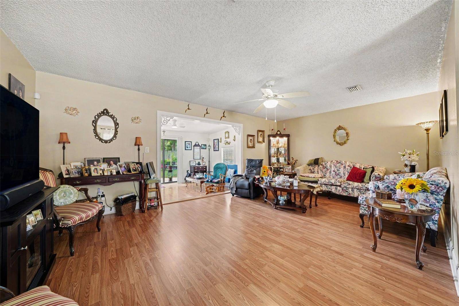 2399 KIMBERLY DR, Deltona, FL 32738