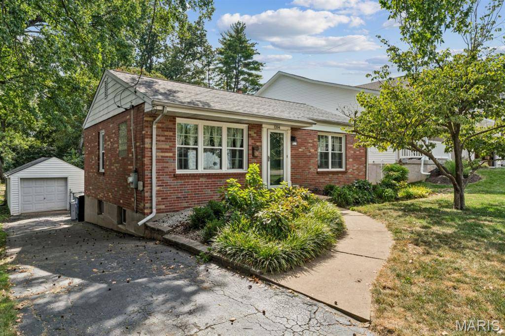 1204 Oday AVE, Rock Hill, MO 63119