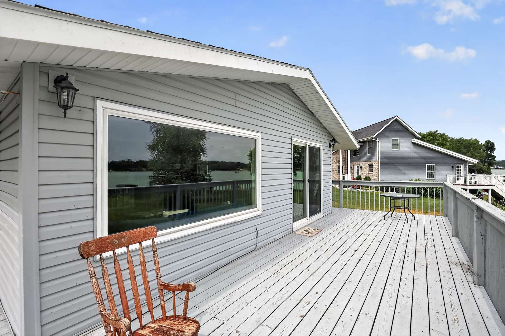 1904 Baintree RD, Davis, IL 61019