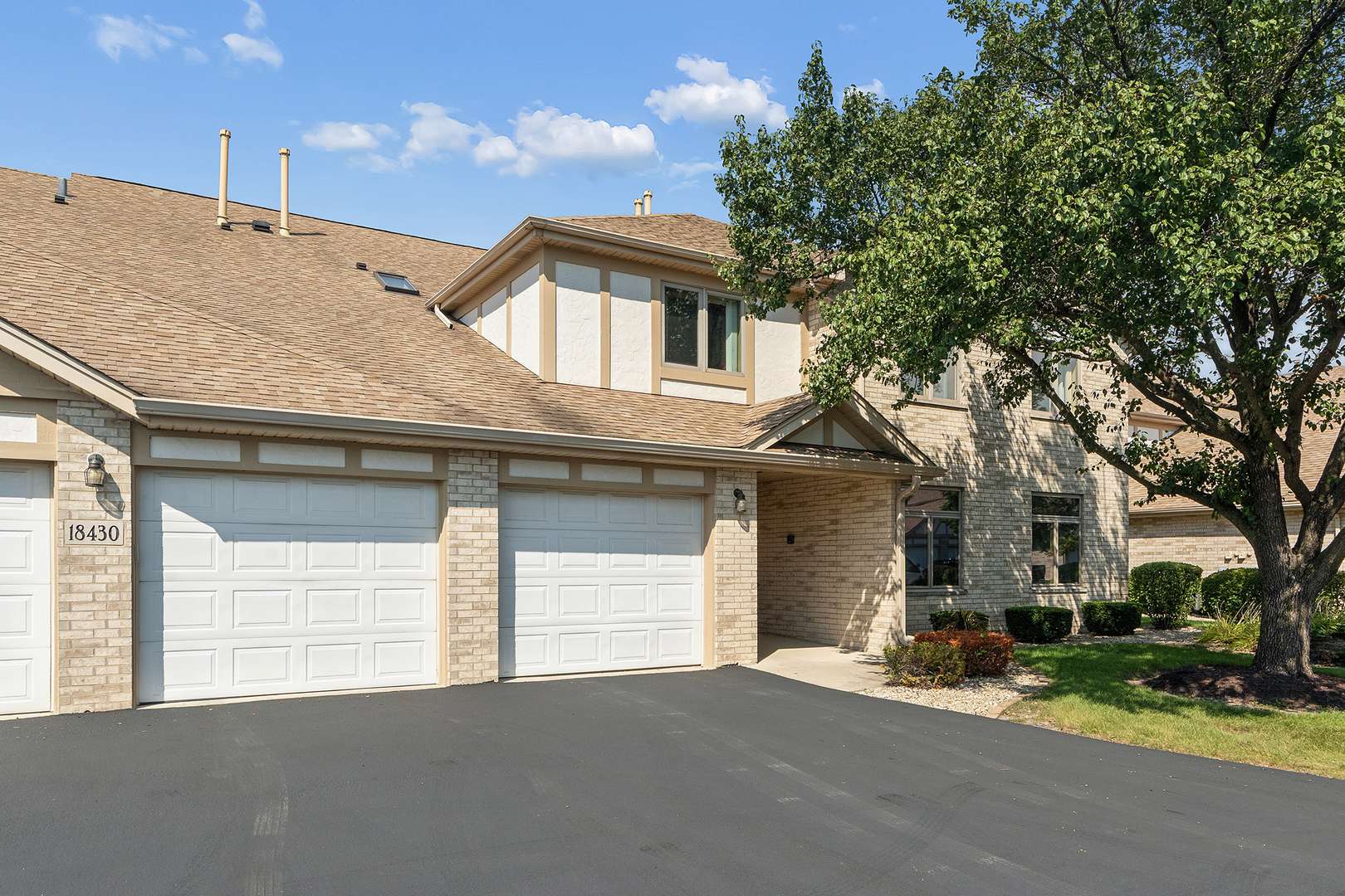 18430 Pine Cone DR #4, Tinley Park, IL 60477