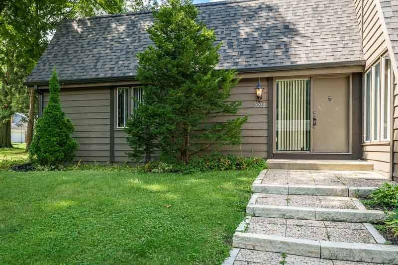 2252 Jonquil PL, Rockford, IL 61107