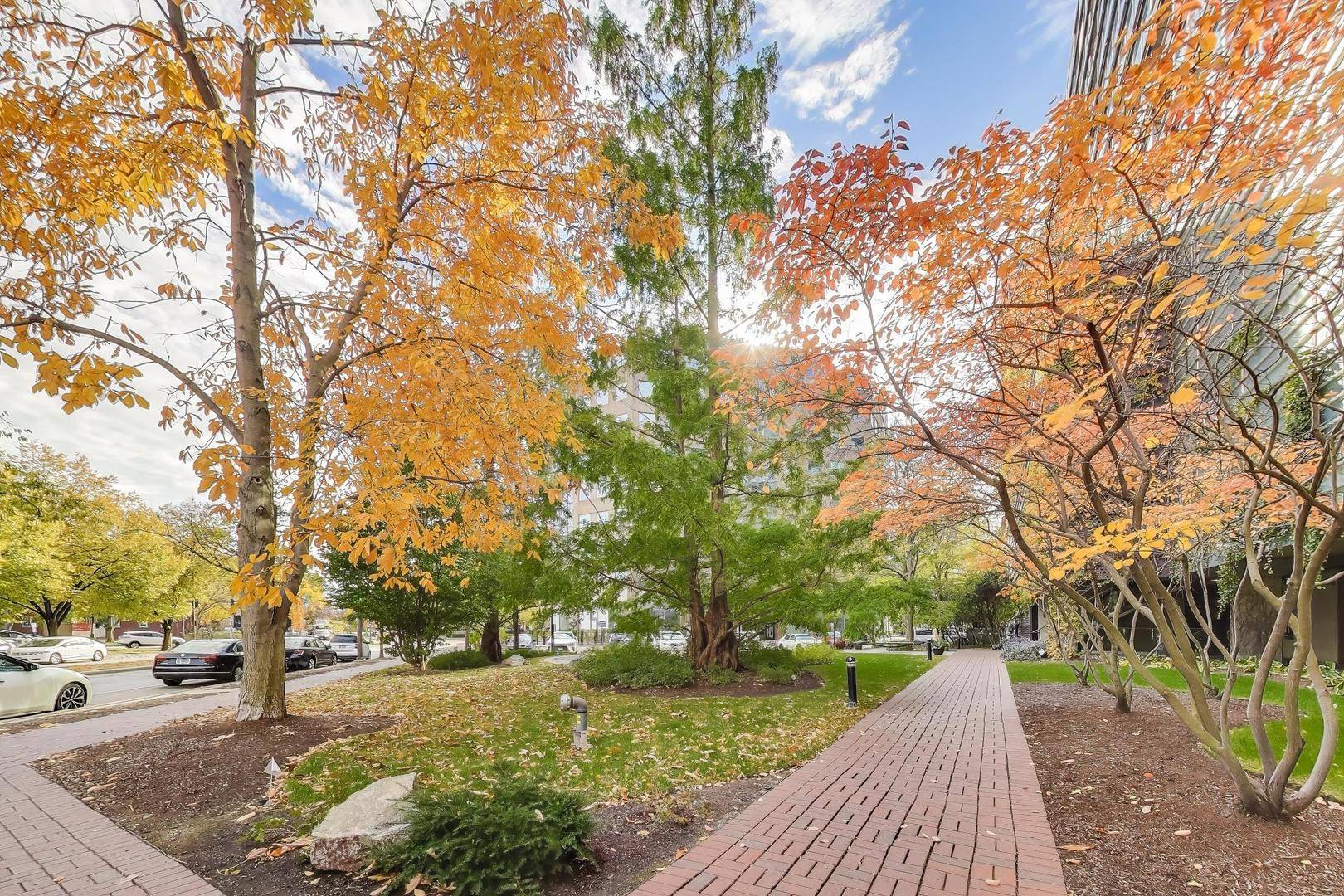 800 Elgin RD #1419, Evanston, IL 60201