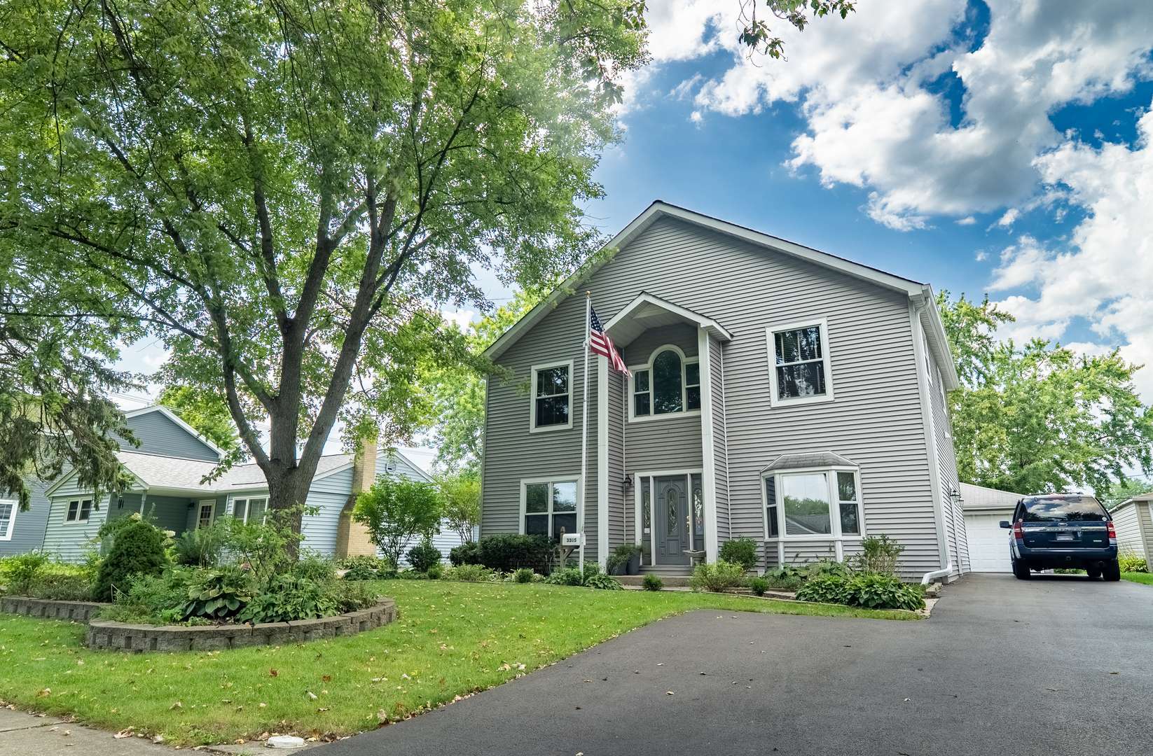 3305 Pheasant DR, Rolling Meadows, IL 60008