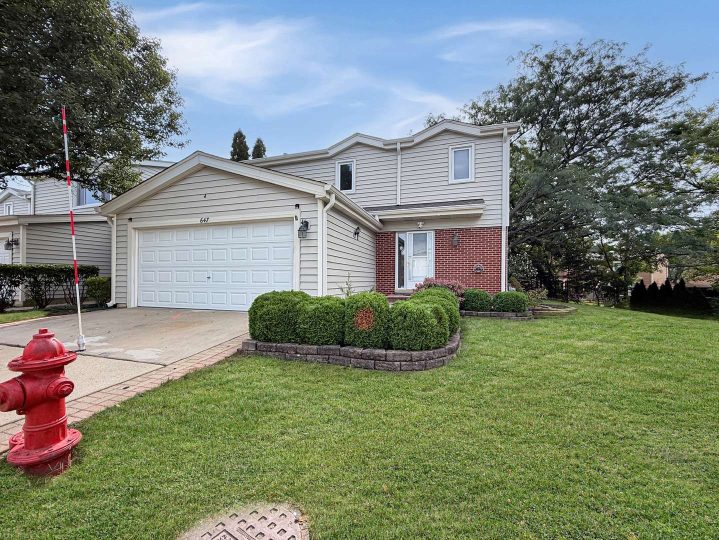 647 Darien CT, Hoffman Estates, IL 60169