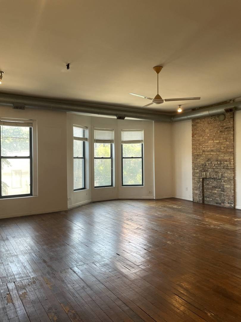 1908 S Halsted ST #2F, Chicago, IL 60608