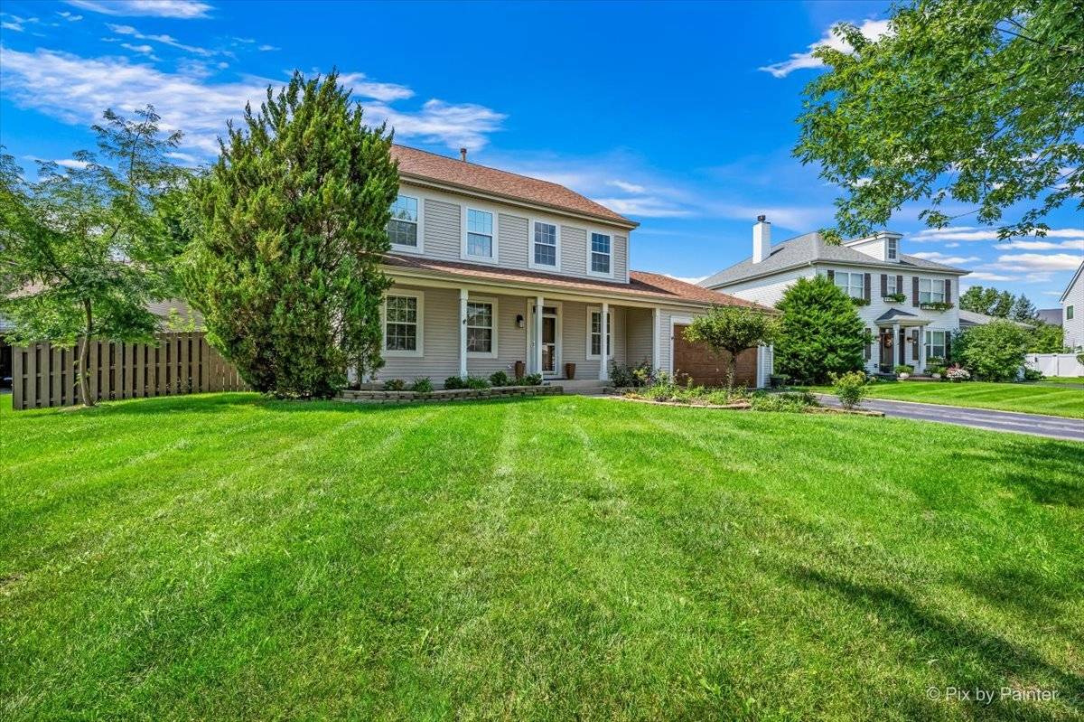 2862 Stockberry LN, West Chicago, IL 60185