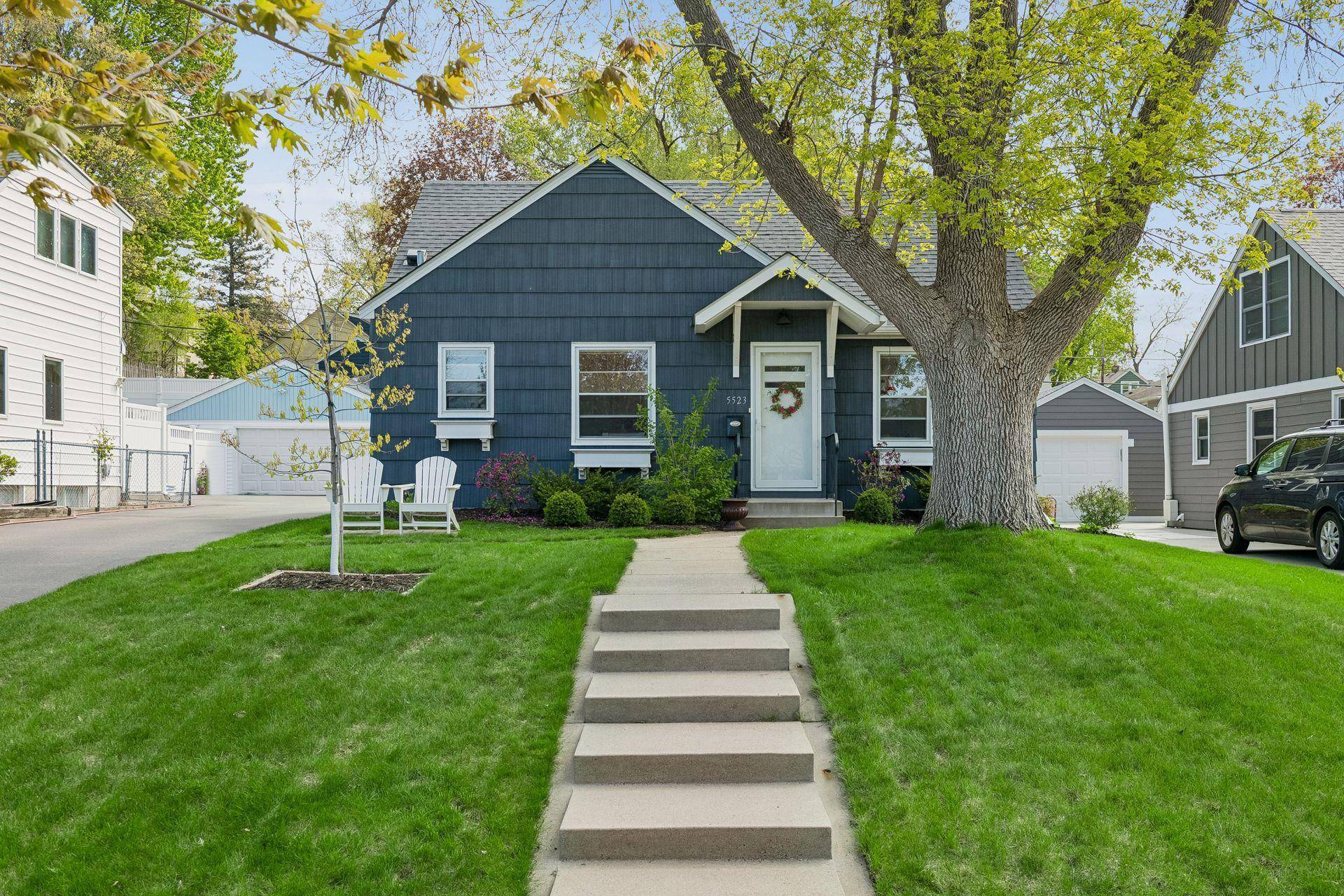 5523 Girard AVE S, Minneapolis, MN 55419