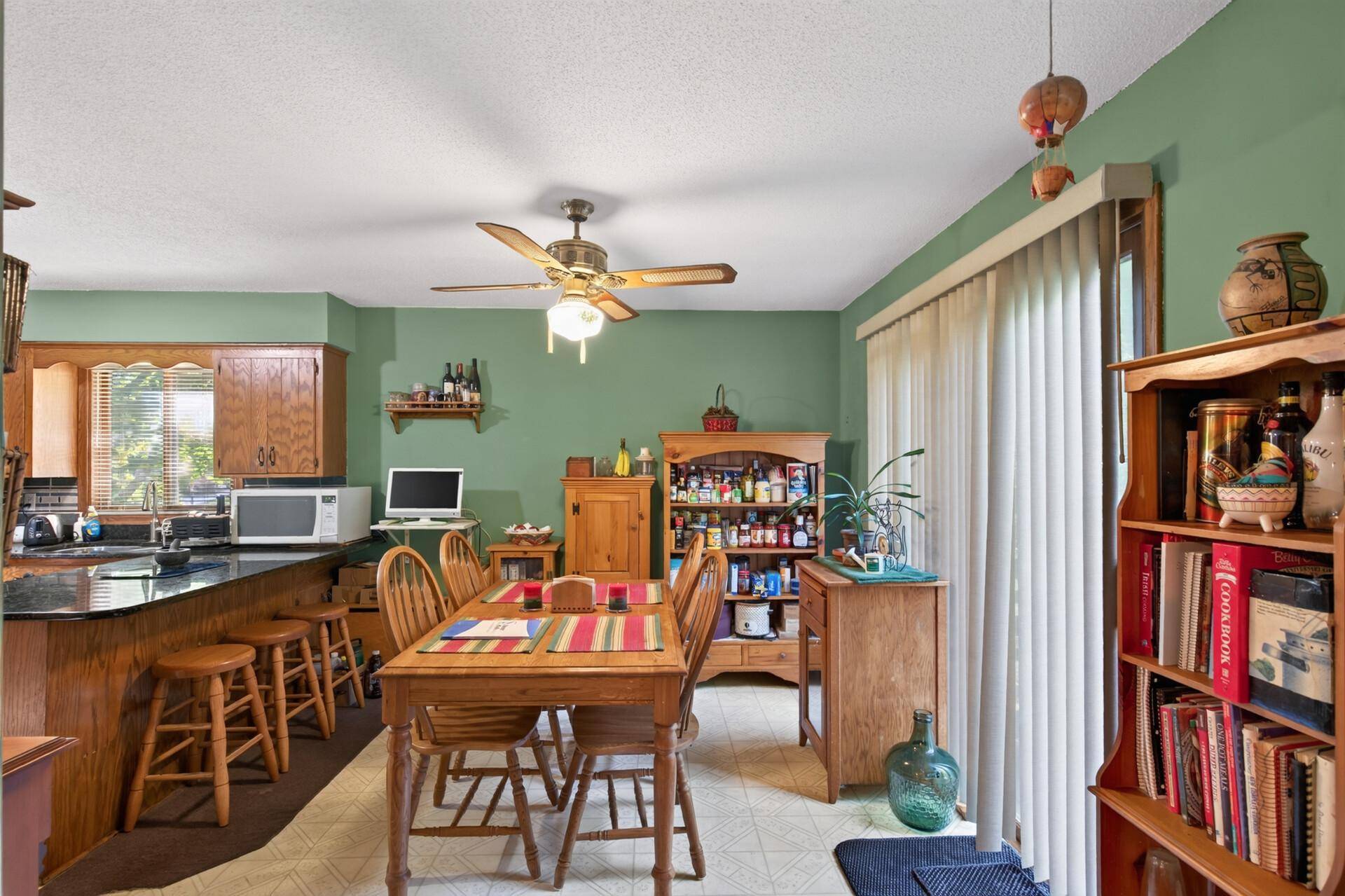 13585 Dan Patch DR, Savage, MN 55378