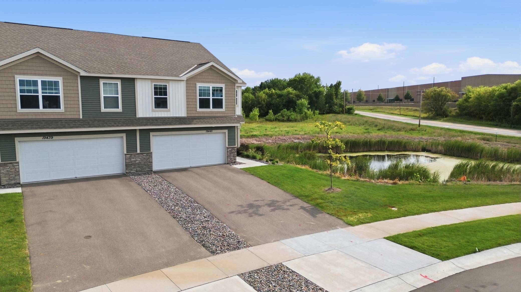 19445 136th AVE N, Rogers, MN 55374