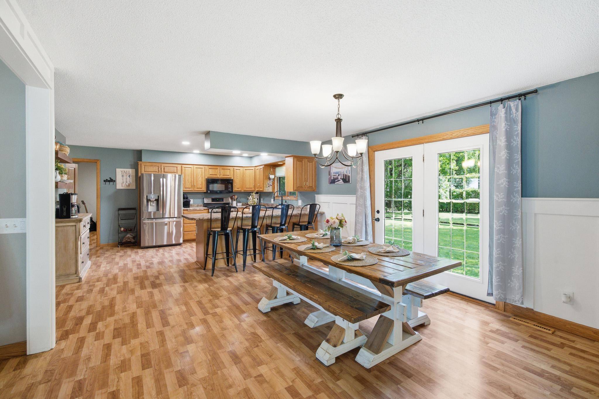 403 9th AVE SW, Wells, MN 56097
