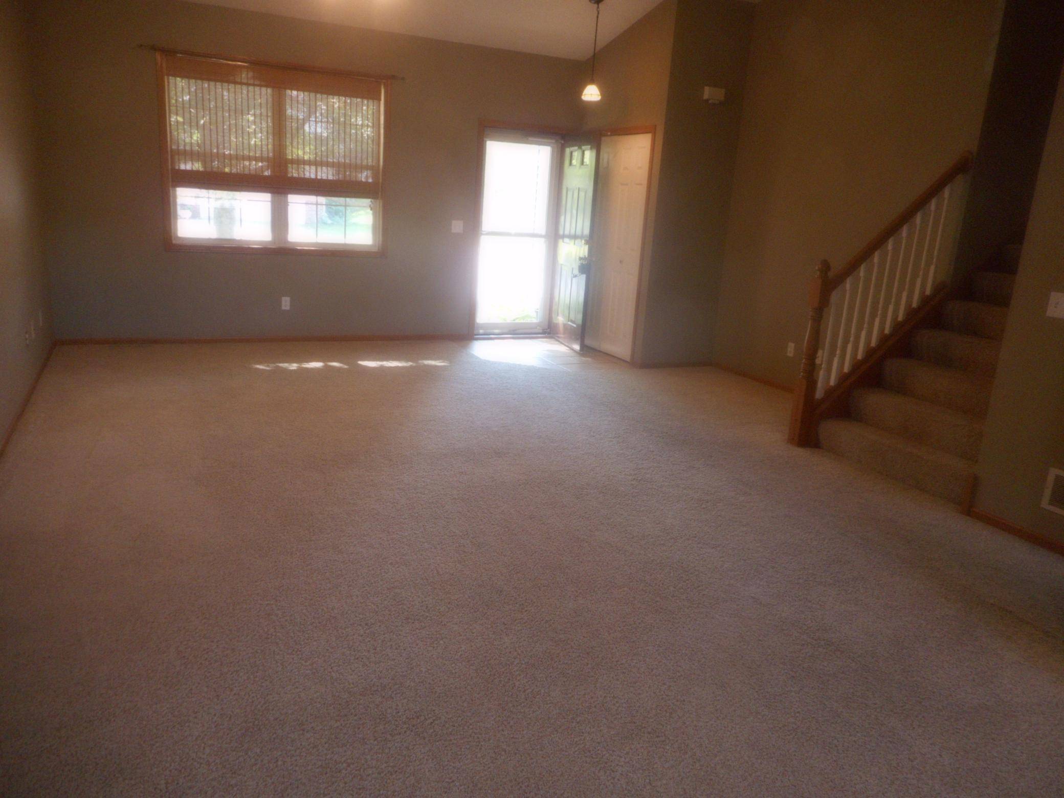 4915 Olive LN N, Plymouth, MN 55446