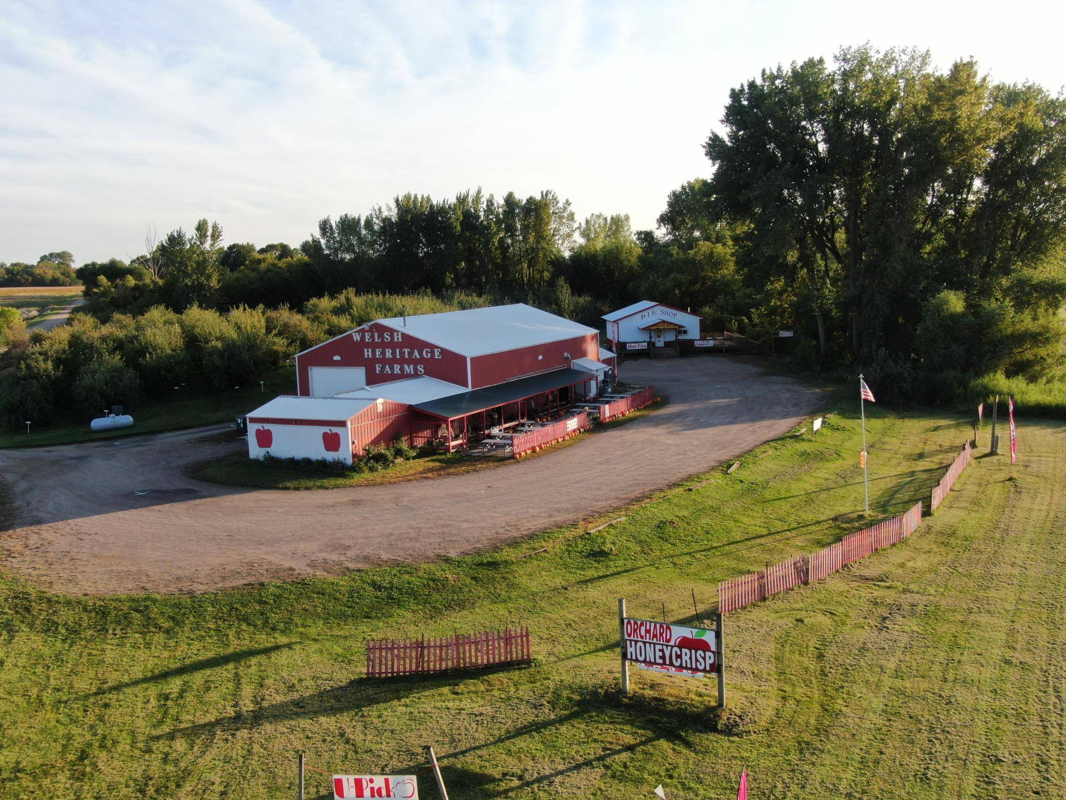 20758 528th AVE, Lake Crystal, MN 56055