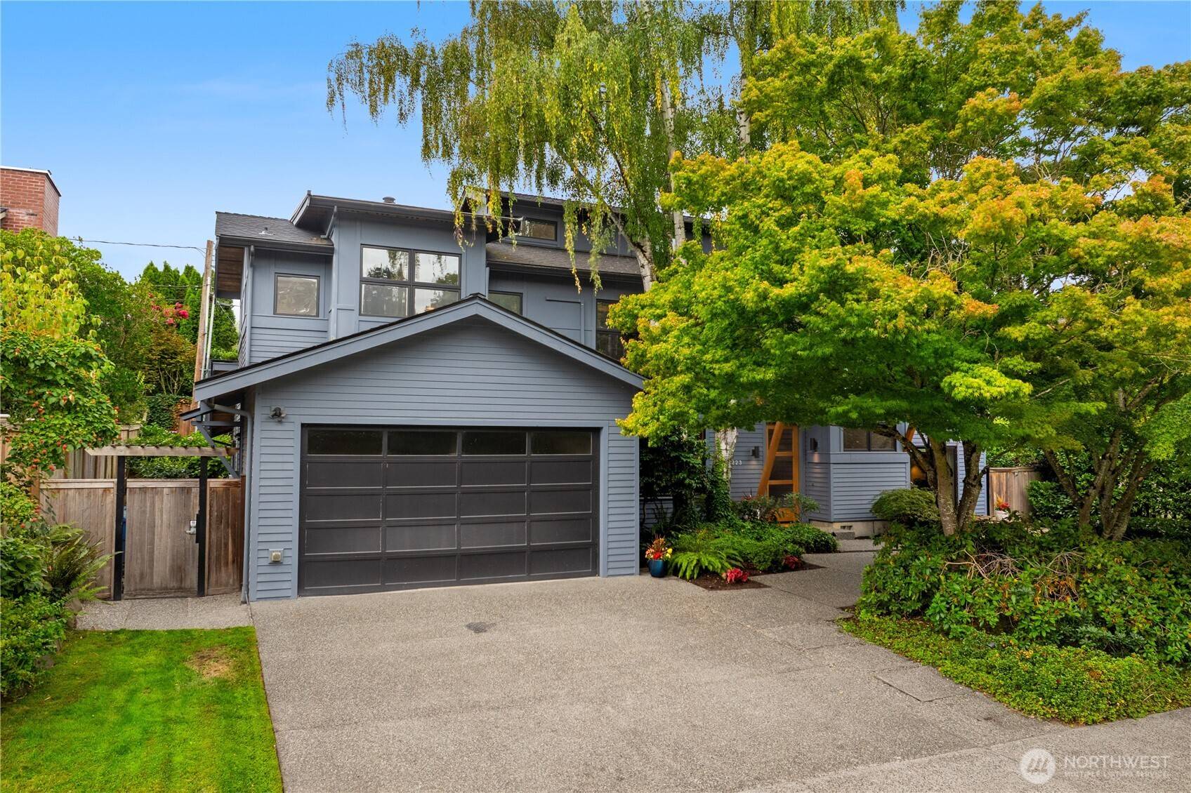2223 39th AVE E, Seattle, WA 98112