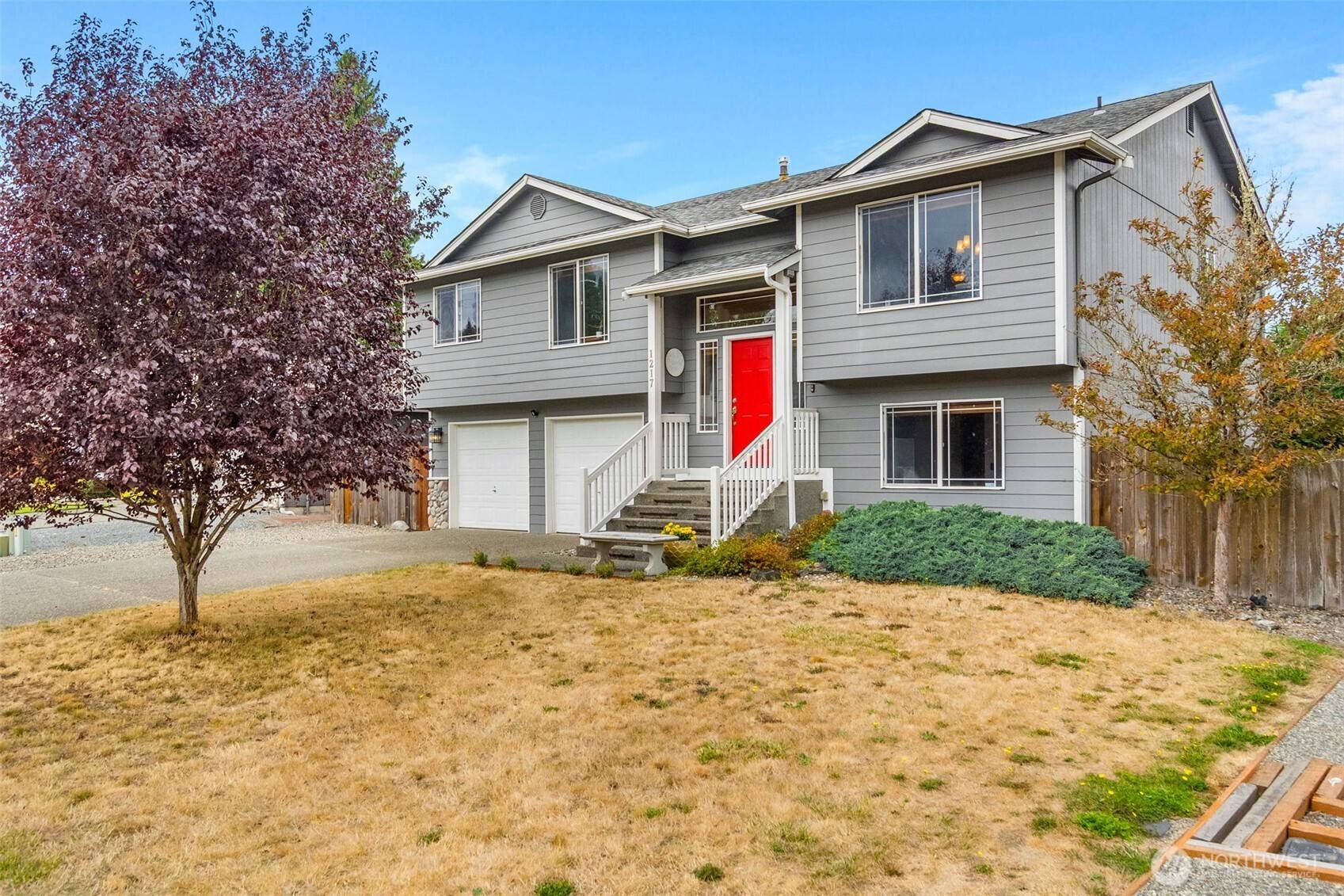 1217 29th Ave CT SW, Puyallup, WA 98373