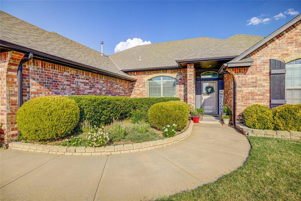 3212 Pin Oak RD, Oklahoma City, OK 73170