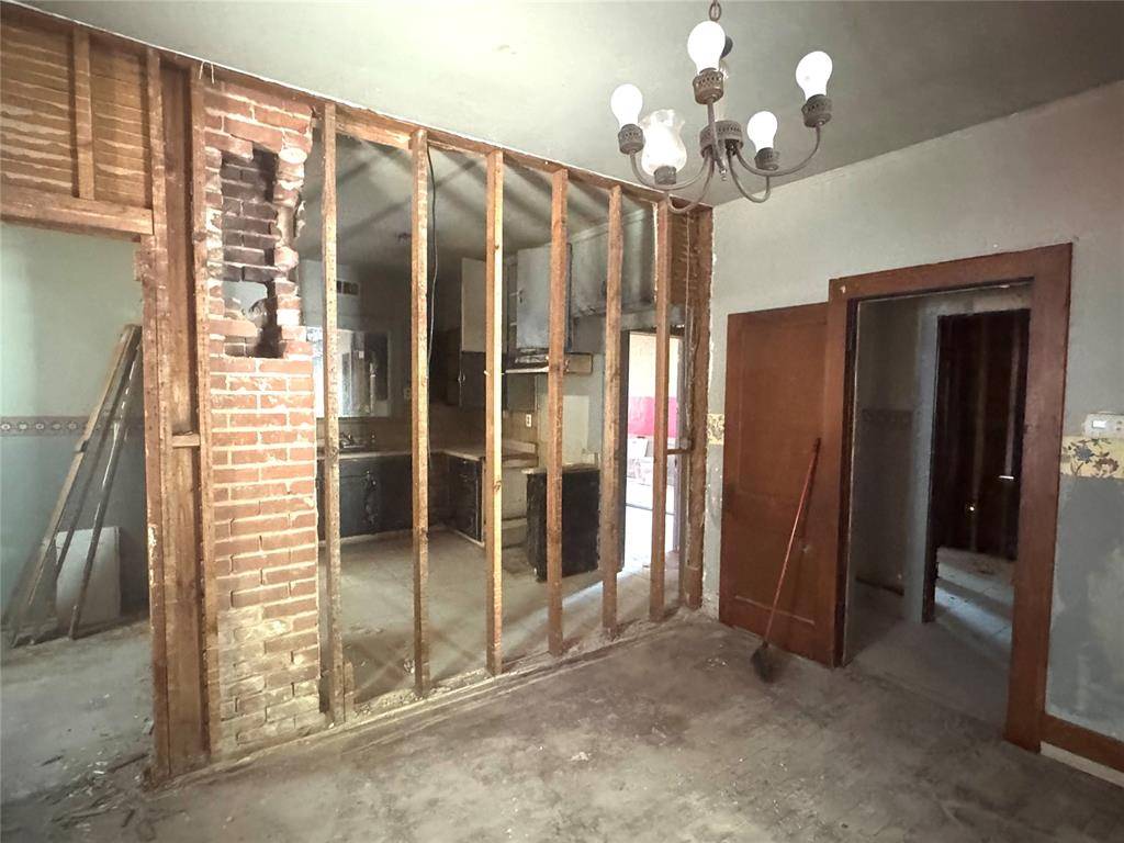 1832 NW 15th ST, Oklahoma City, OK 73106