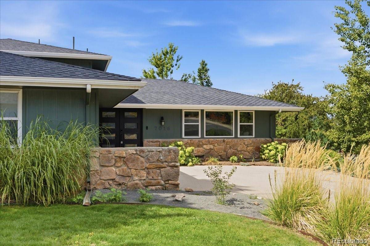 7016 E Euclid DR, Centennial, CO 80111