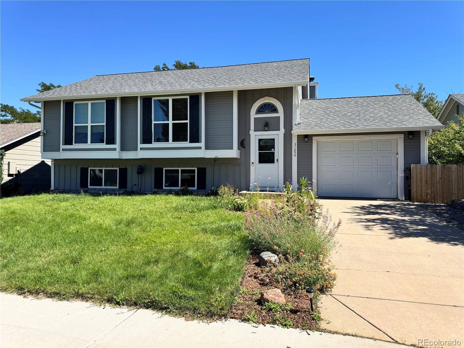 21256 E Powers CIR, Centennial, CO 80015