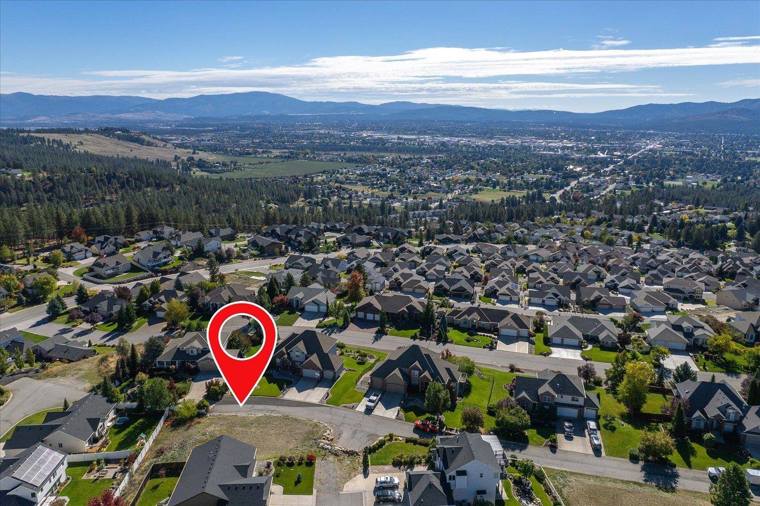 6004 N Crestmont Ln, Spokane, WA 99217