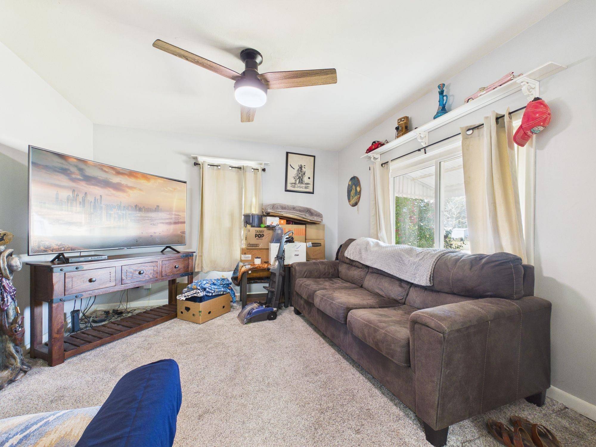 126 N Park St, Pretty Prairie, KS 67570