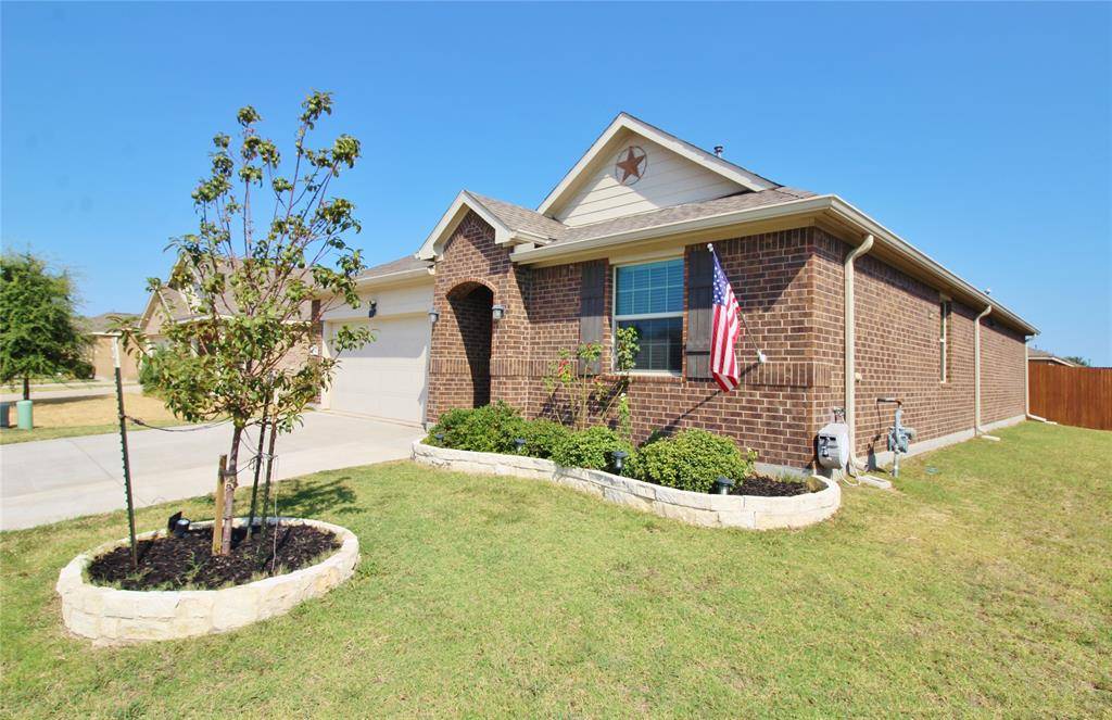 1610 Fields View Drive, Anna, TX 75409