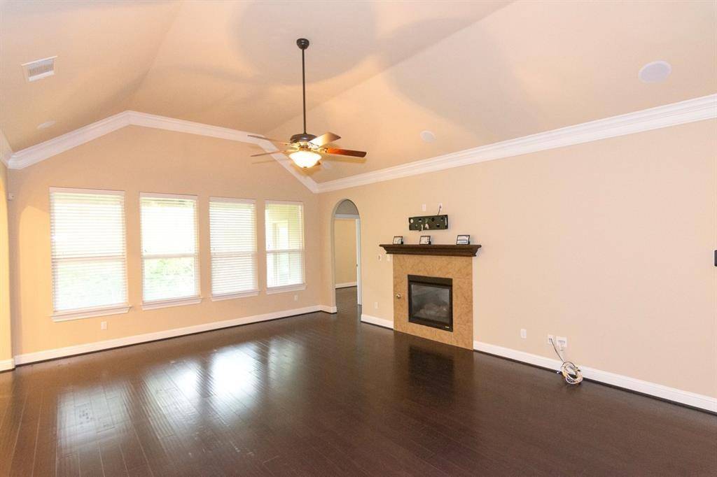12004 Versante CIR #VH37, Austin, TX 78726