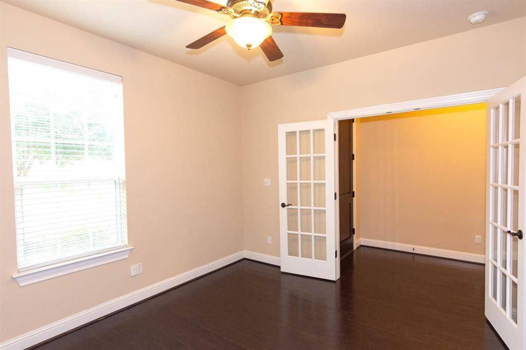 12004 Versante CIR #VH37, Austin, TX 78726