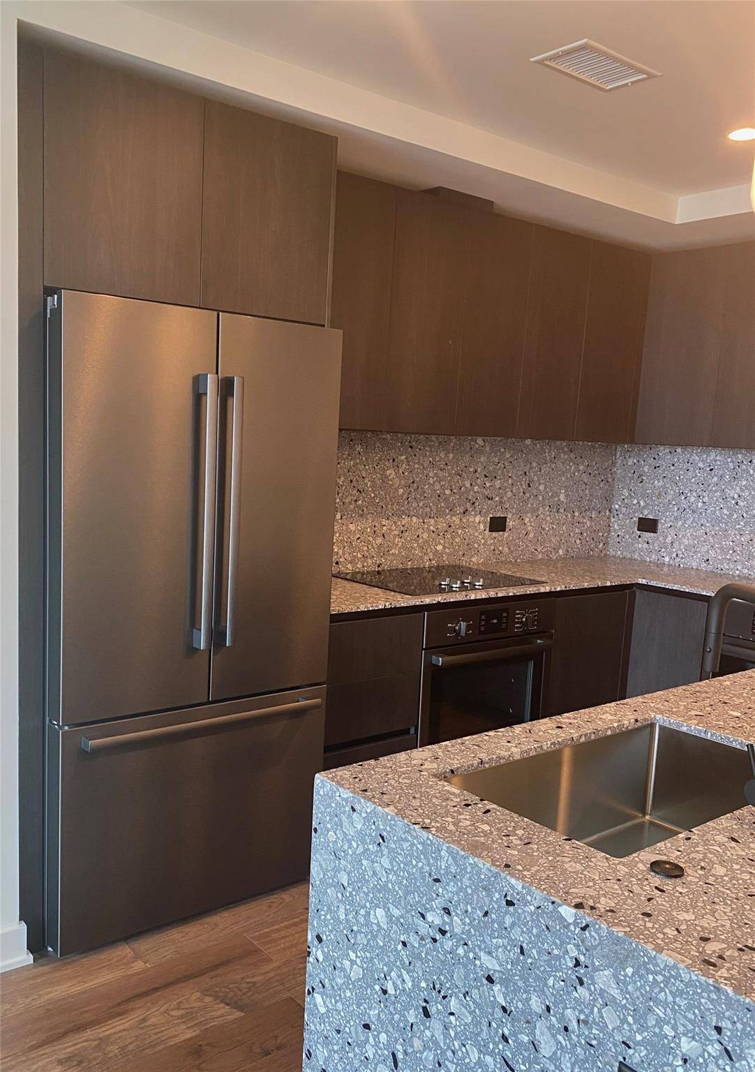84 East Ave #2307, Austin, TX 78701