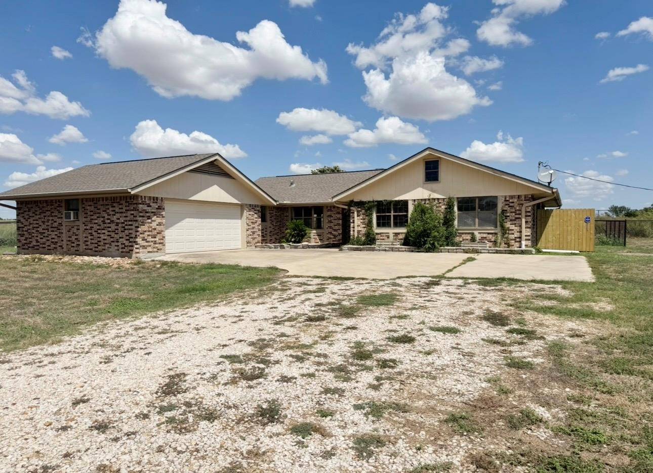18512 Carlson LN, Elgin, TX 78621