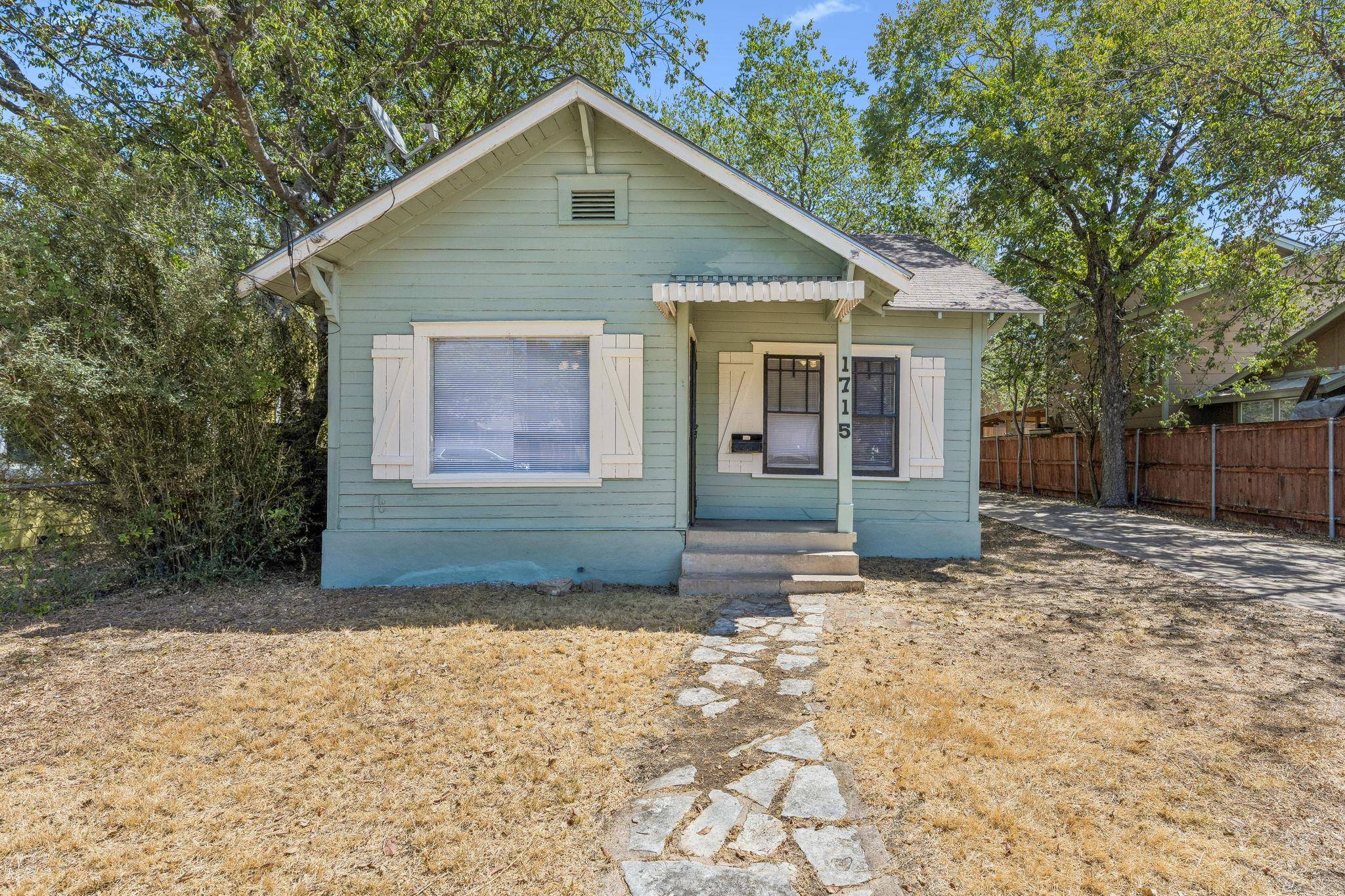 1715 Briar ST, Austin, TX 78704