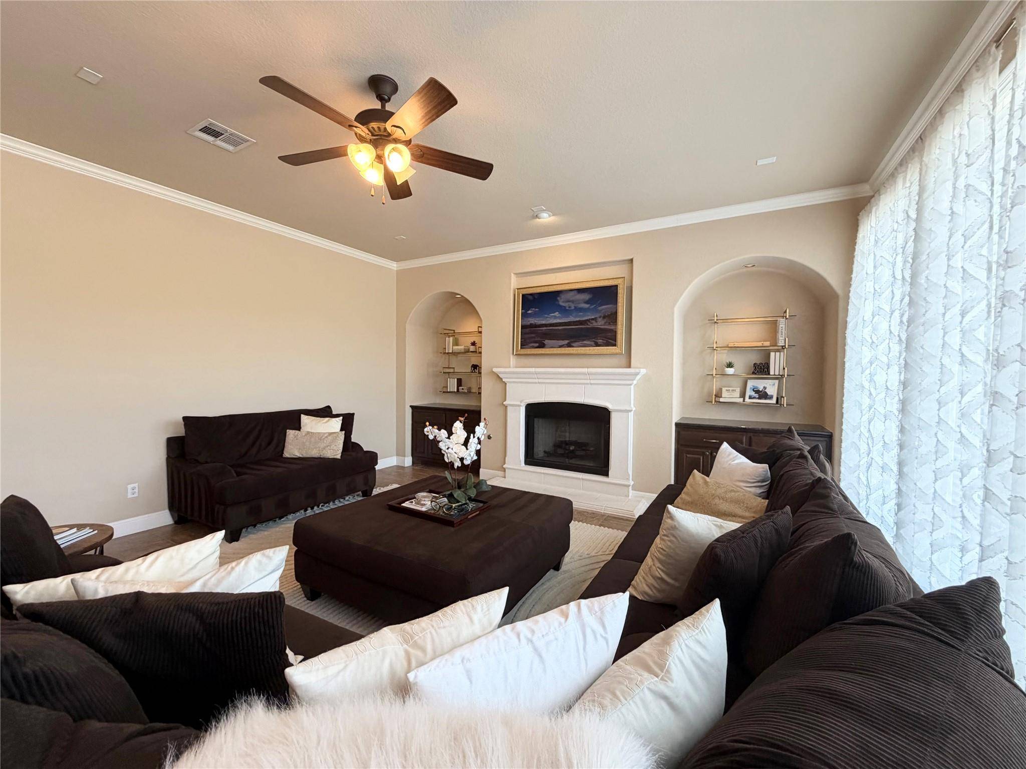 547 Shelf Rock RD, Driftwood, TX 78619