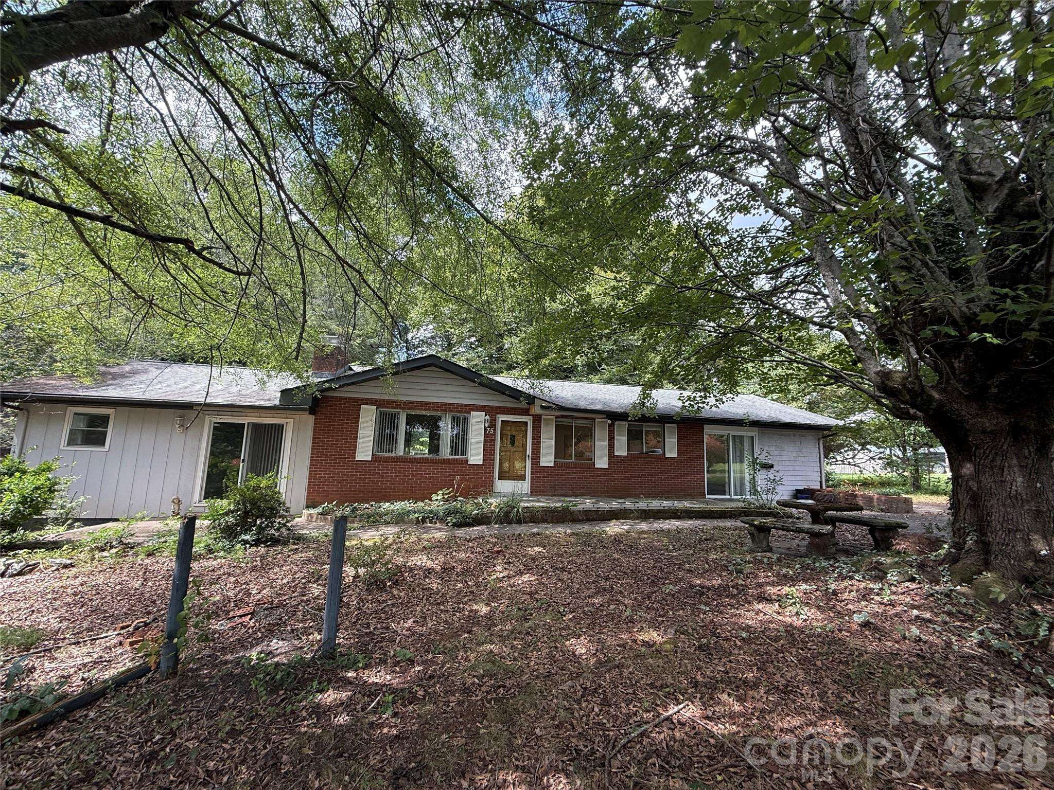 75 Enchantment CIR, Etowah, NC 28729