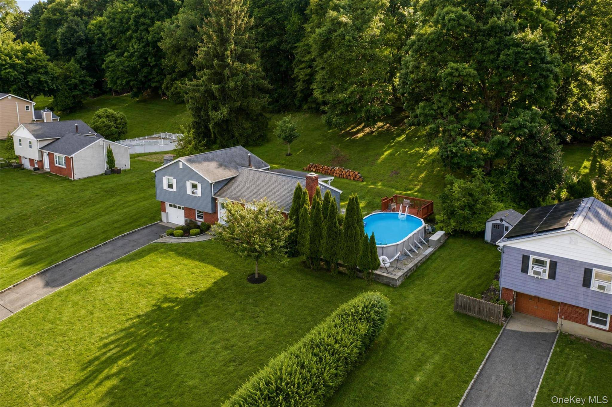 617 Cardinal RD, Cortlandt Manor, NY 10567